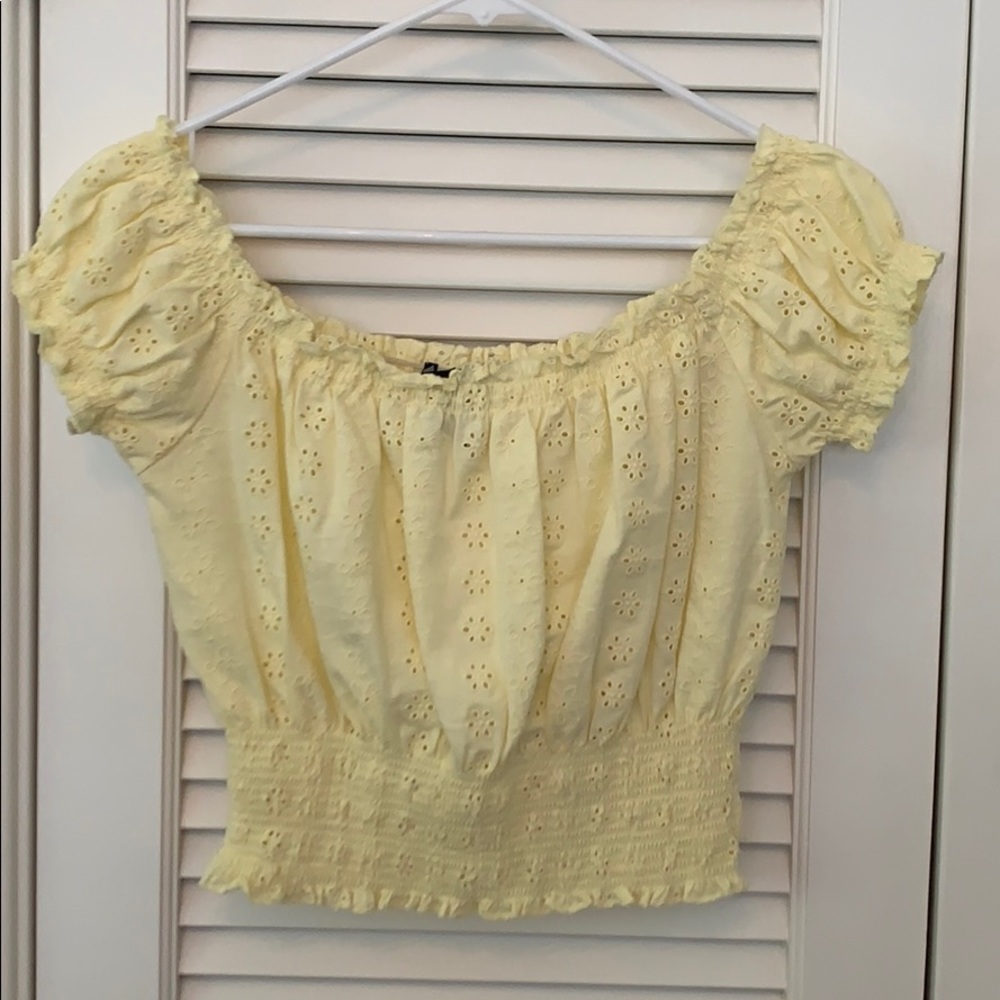 Yellow, lace-like crop top only worn once